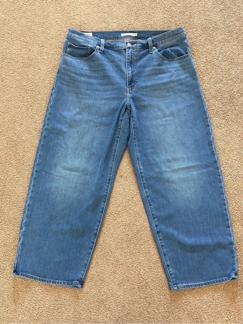 Levi's BaggyJeans in Light Blue Wash